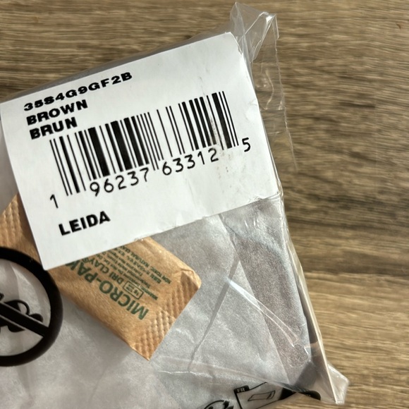 MK Leida Medium Signature Logo Wallet NWT - Picture 6 of 6